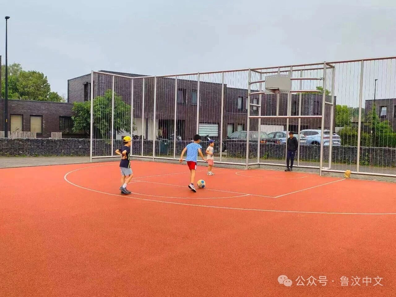 球场上的游戏